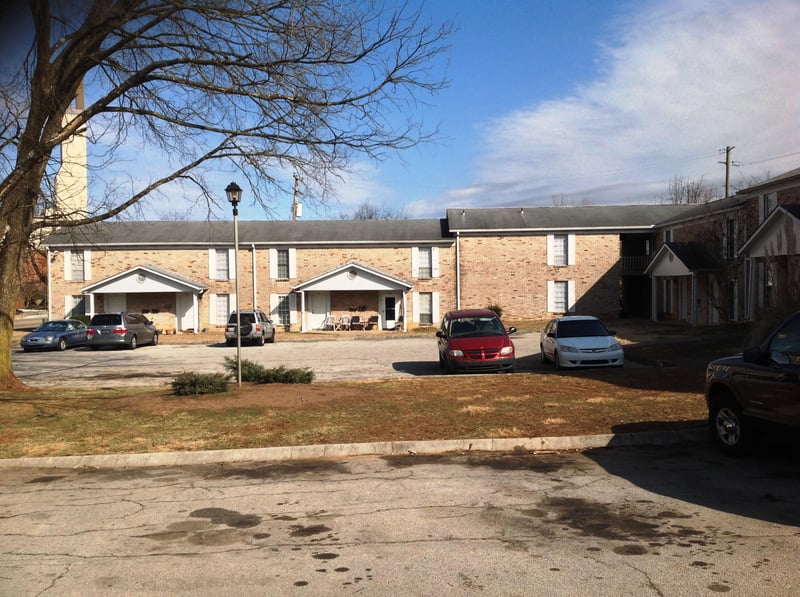 720 Merchant Dr, Knoxville, TN 37912
