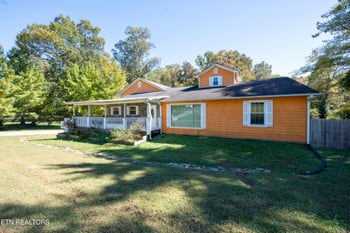 720 Oliver Rd, Knoxville, TN 37920