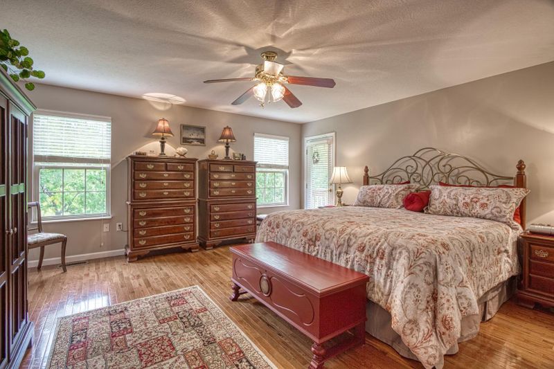 720 Rockhouse Rd, Kodak, TN 37764