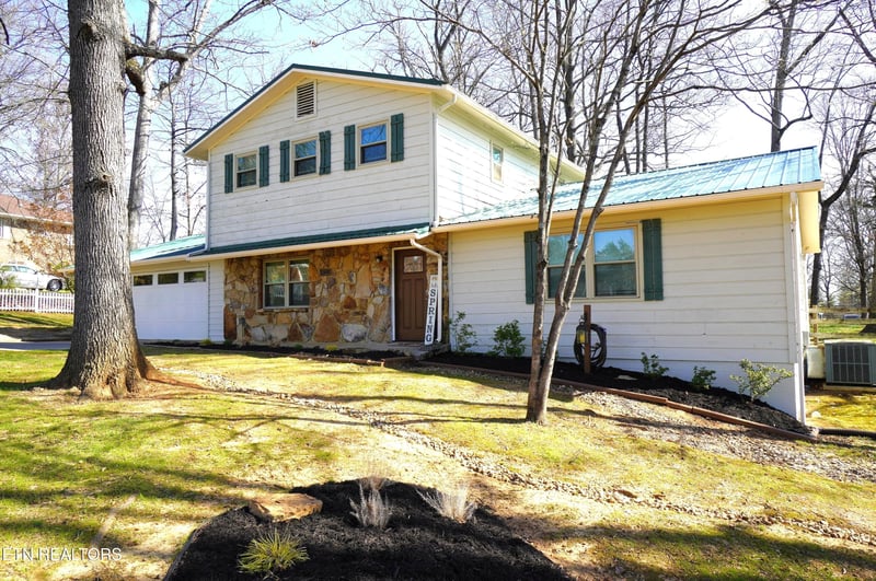 720 White Oak Cir, Morristown, TN 37814