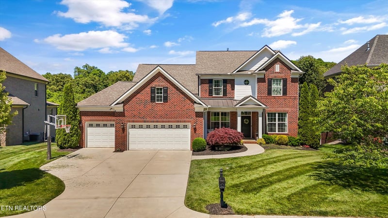 720 Witherspoon Ln, Knoxville, TN 37934