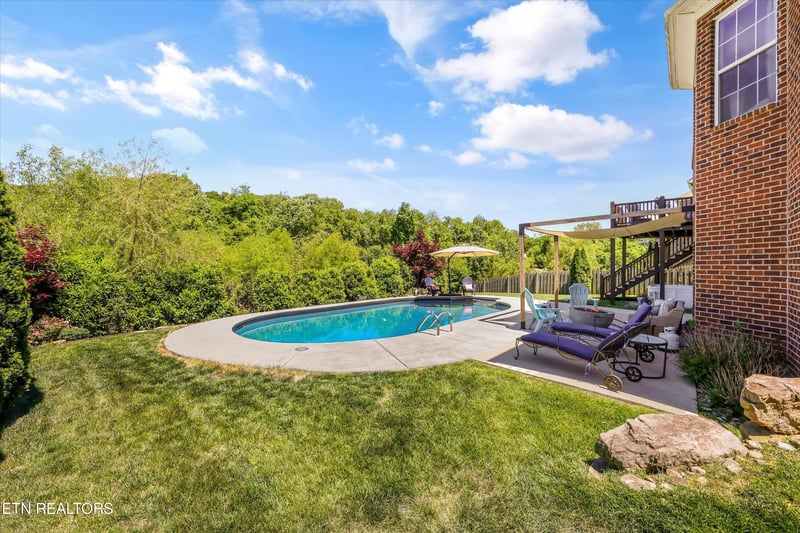 720 Witherspoon Ln, Knoxville, TN 37934