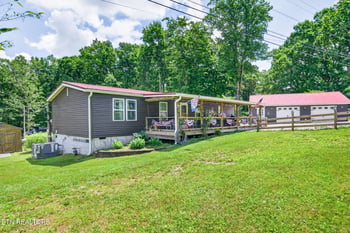 7201 Glade Creek Rd, Sparta, TN 38583