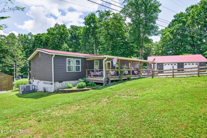 7201 Glade Creek Rd, Sparta, TN 38583