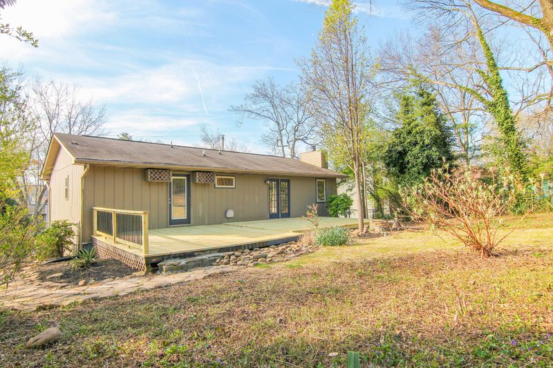 7205 Mcpeake Ln, Knoxville, TN 37909