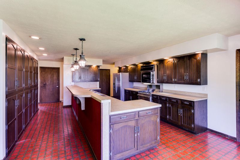 7207 Coleridge Dr, Knoxville, TN 37919