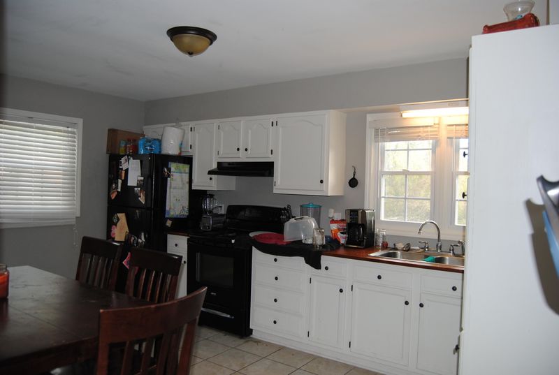 7208 Adams Rd, Powell, TN 37849