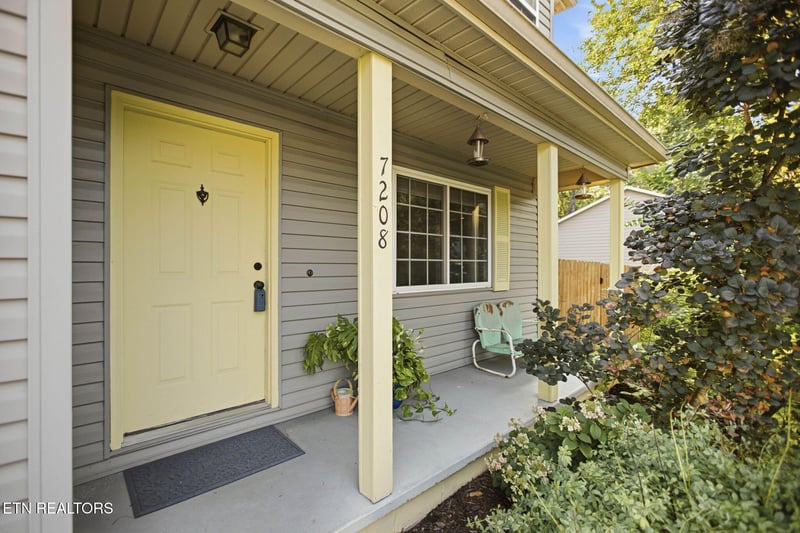 7208 Ashford Glen Dr, Knoxville, TN 37918