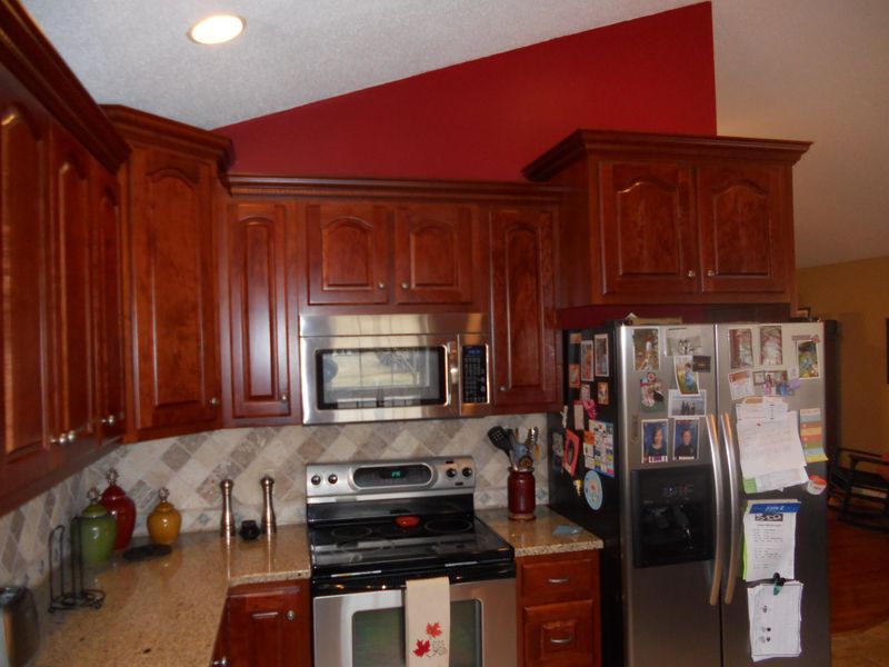 721 Eblen Cir, Kingston, TN 37763