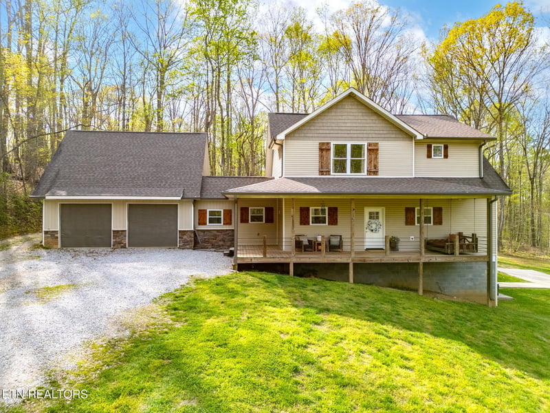 721 Upper Clear Creek Rd, Andersonville, TN 37705