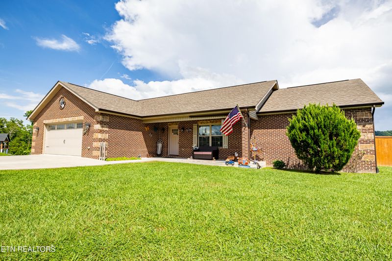 721 Wade Rd, Seymour, TN 37865