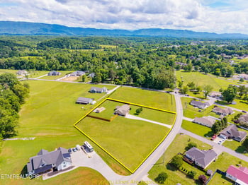 721 Wade Rd, Seymour, TN 37865
