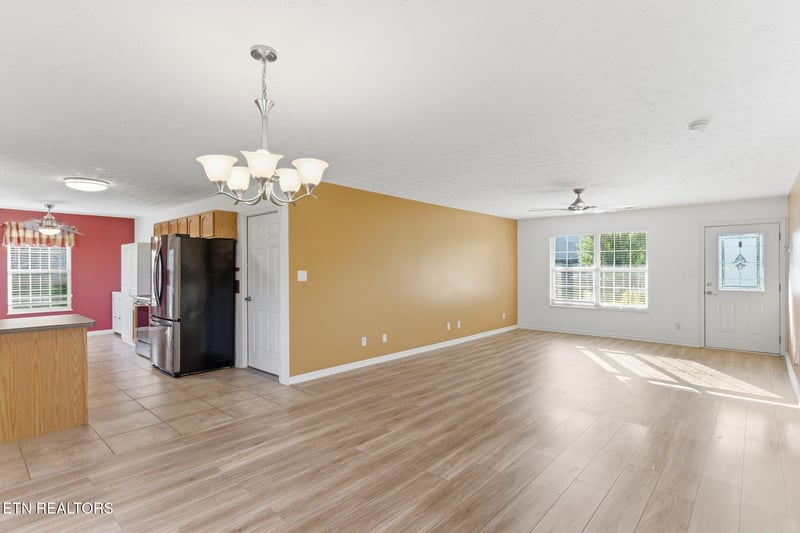 7213 Agatha Rd, Corryton, TN 37721