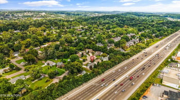 7216 Kennon Springs Ln, Knoxville, TN 37909
