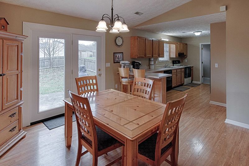 7216 Pisa Cir, Corryton, TN 37721