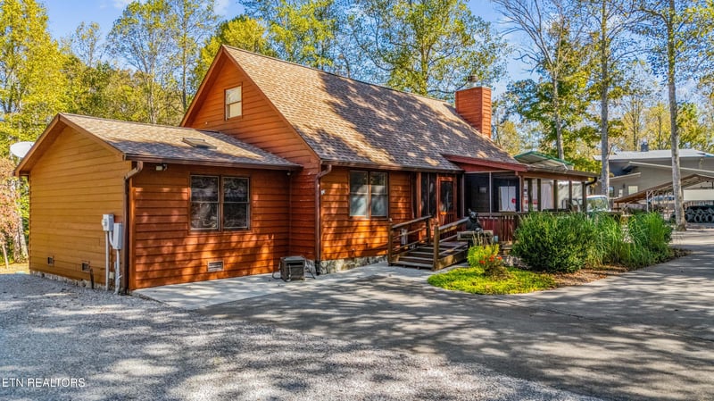 7217 Old Tuckaleechee Rd, Townsend, TN 37882