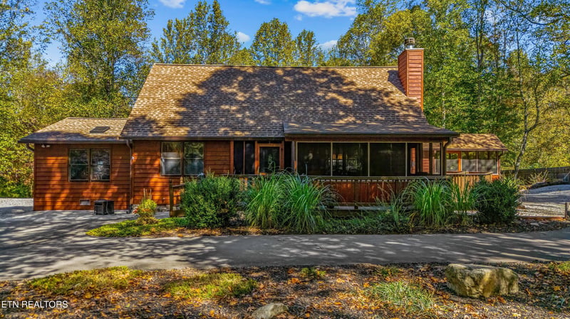7217 Old Tuckaleechee Rd, Townsend, TN 37882