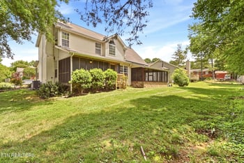 7219 Emerald Heath Rd, Powell, TN 37849