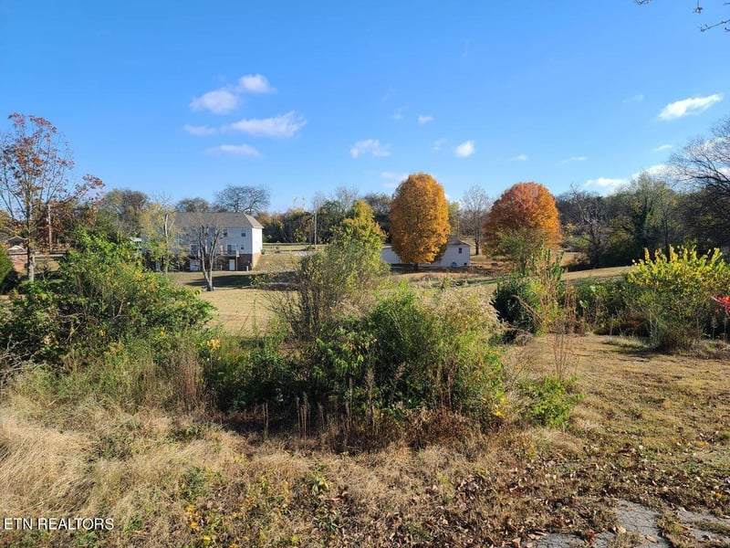 722 Auburn Dr, Maryville, TN 37801