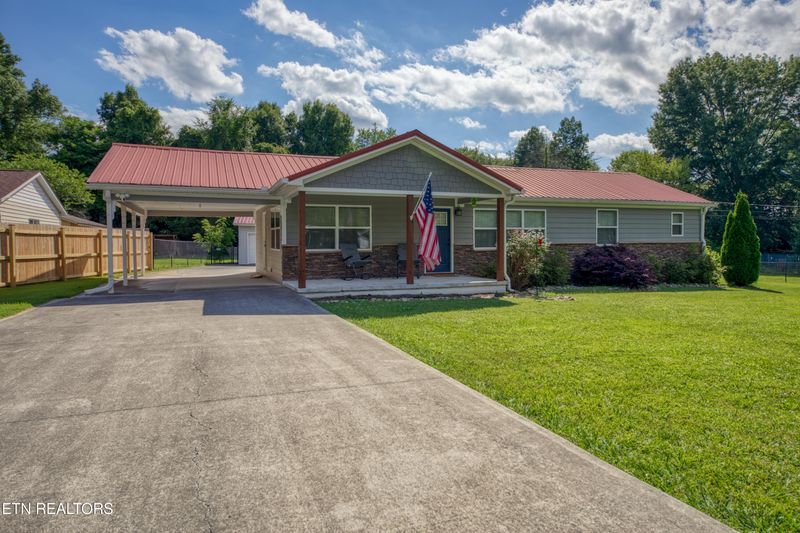 7221 Joyce Ln, Powell, TN 37849