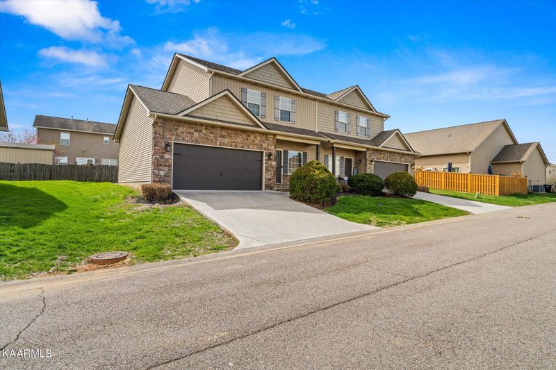 7223 Deer Springs Way, Powell, TN 37849