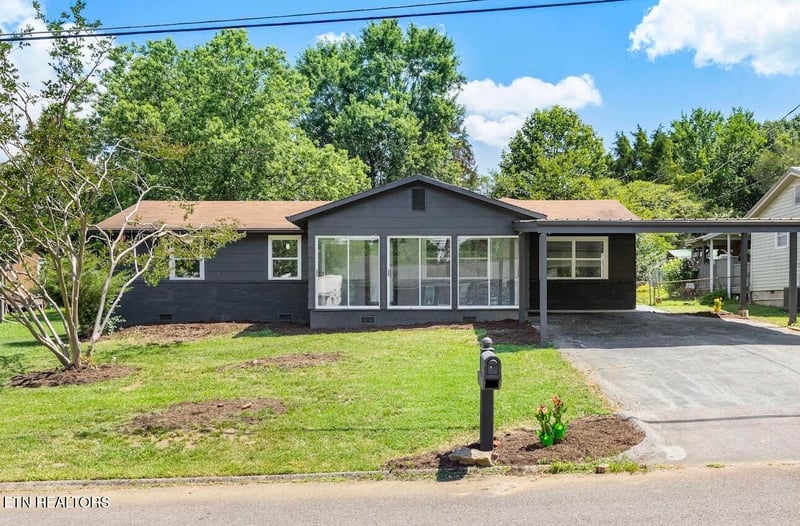 7228 Elmbrook Ln, Knoxville, TN 37918