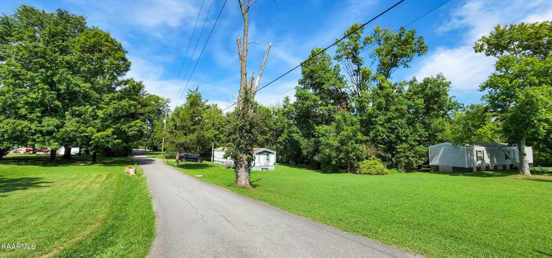 7229 Bozeman Ln, Corryton, TN 37721