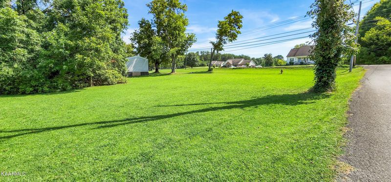 7229 Bozeman Ln, Corryton, TN 37721