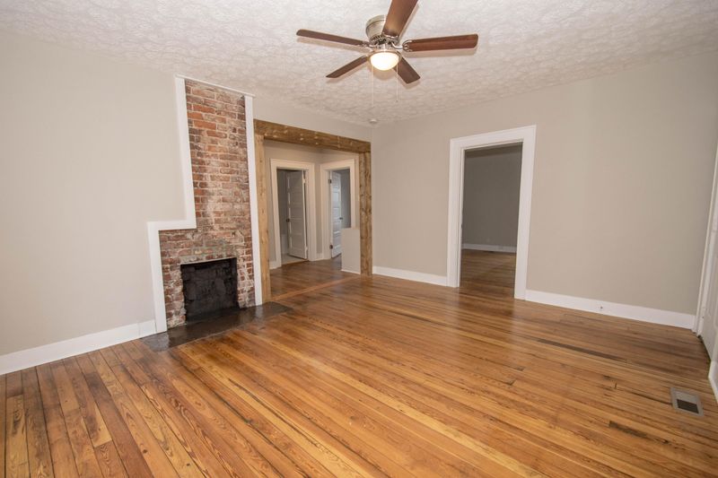 723 E Oldham Ave, Knoxville, TN 37917