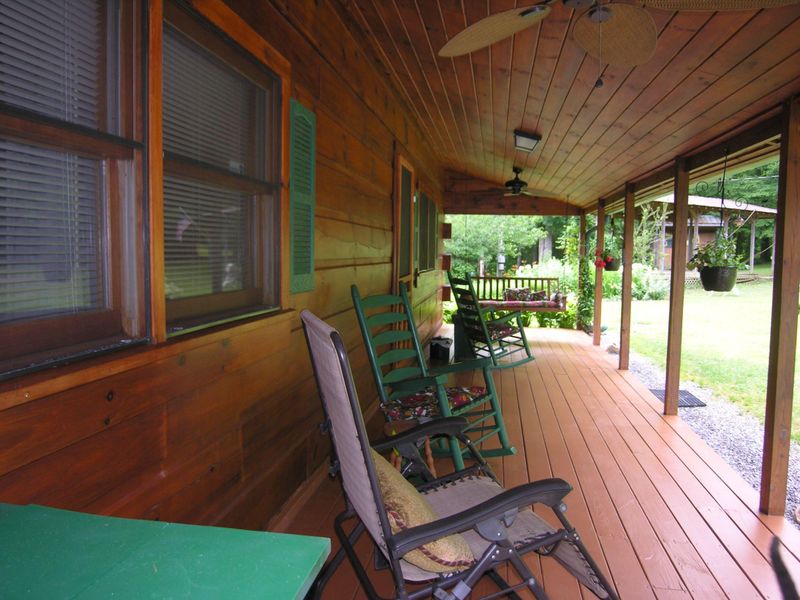 723 Epperson Rd, Tellico Plains, TN 37385