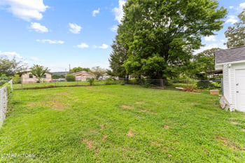 723 N Kingston Ave, Rockwood, TN 37854