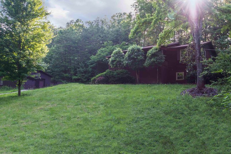 723 Whaley Ln, Knoxville, TN 37920