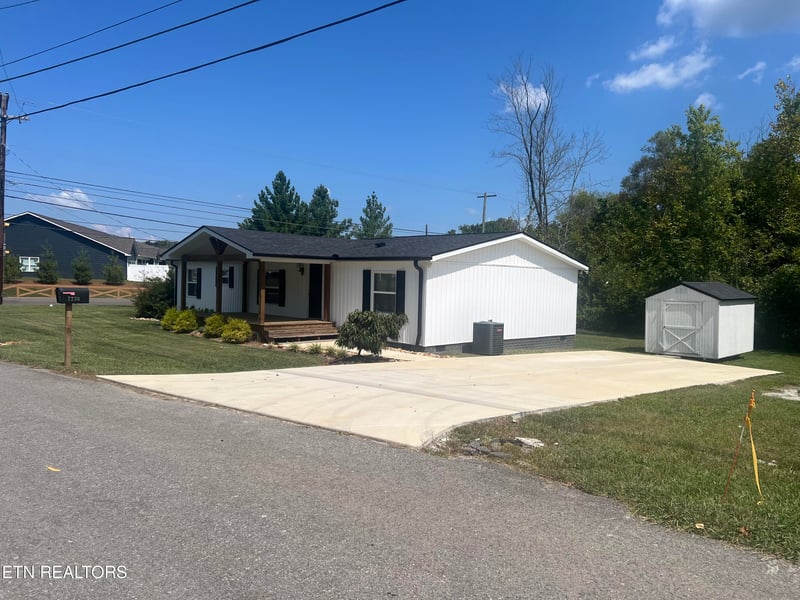 7230 Beelertown Rd, Powell, TN 37849