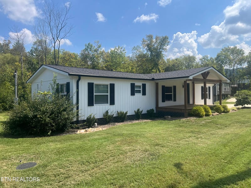 7230 Beelertown Rd, Powell, TN 37849