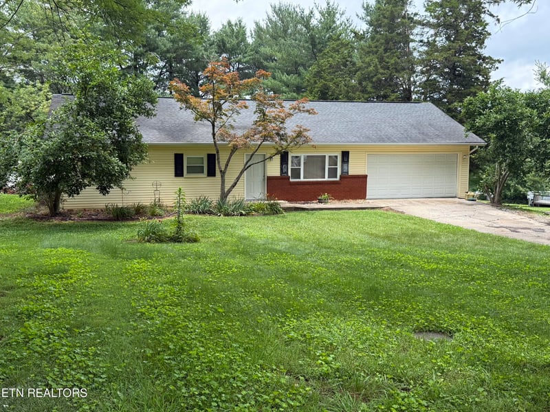 7231 Terry Dr, Knoxville, TN 37924