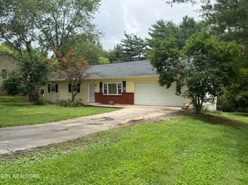 7231 Terry Dr, Knoxville, TN 37924