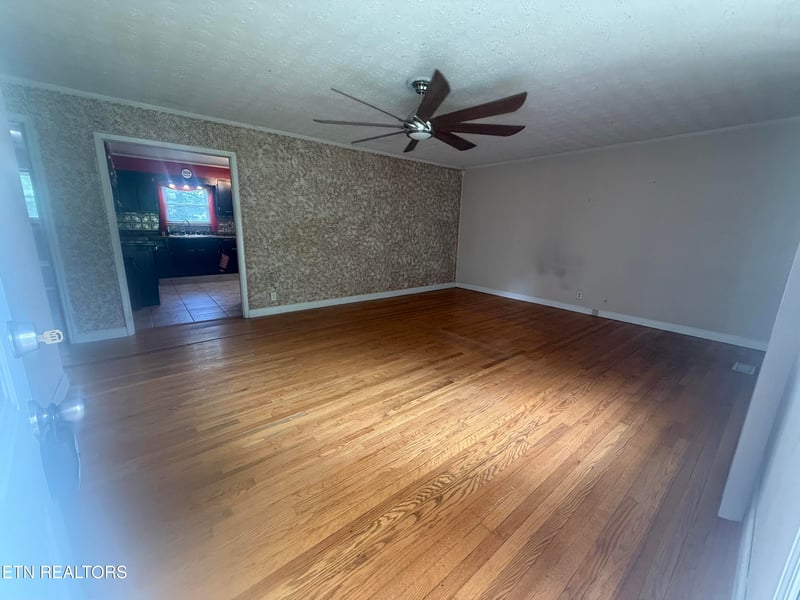 7231 Terry Dr, Knoxville, TN 37924