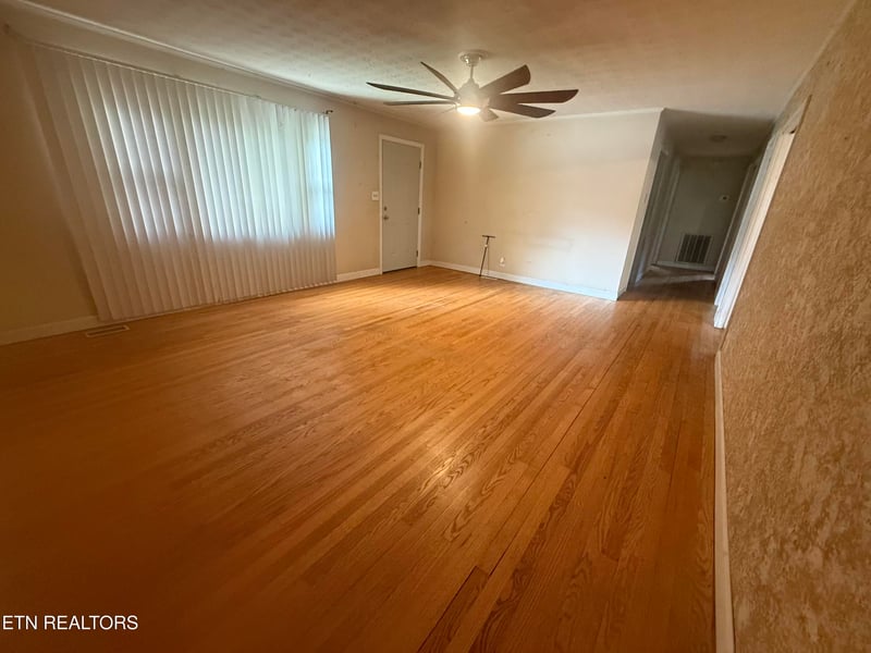 7231 Terry Dr, Knoxville, TN 37924