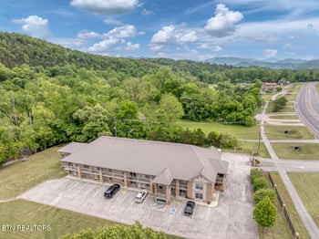 7239 E Lamar Alex Pkwy #140, Townsend, TN 37882