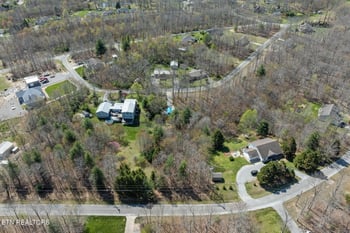 724 Keato Dr, Crossville, TN 38572