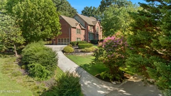 724 Summit Lake Ct, Knoxville, TN 37922