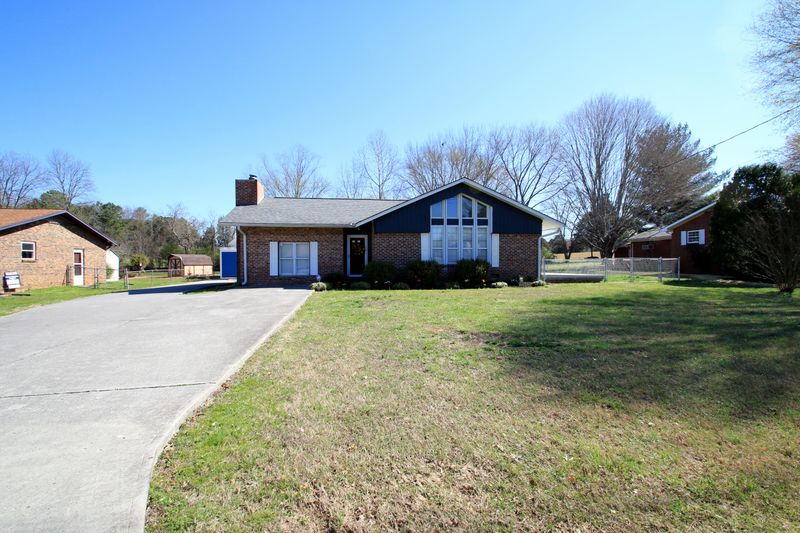 7241 Evanel Way, Powell, TN 37849
