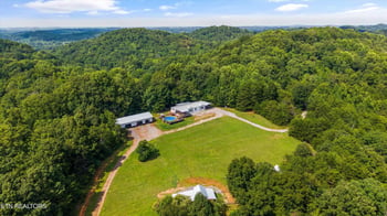 7247 Brewer Rd, Maryville, TN 37801