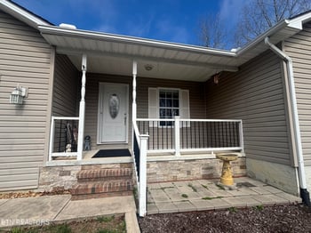 725 Oneida Ln, Crossville, TN 38572