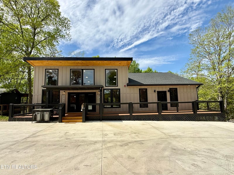 725 Timberlake, Sevierville, TN 37876