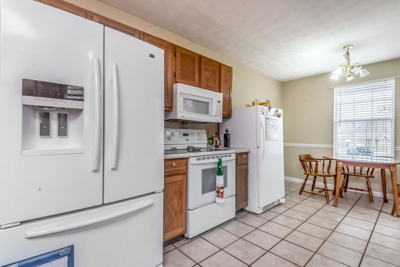 7253 Sorrenta Rd, Knoxville, TN 37918