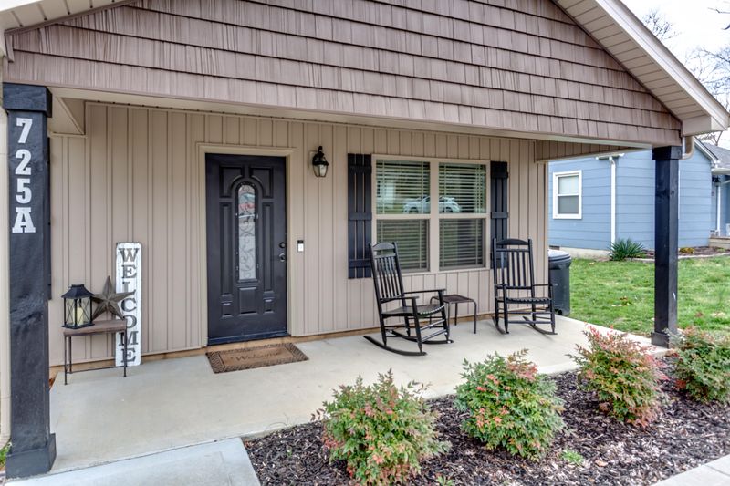 725a Reynolds Ave, Clinton, TN 37716