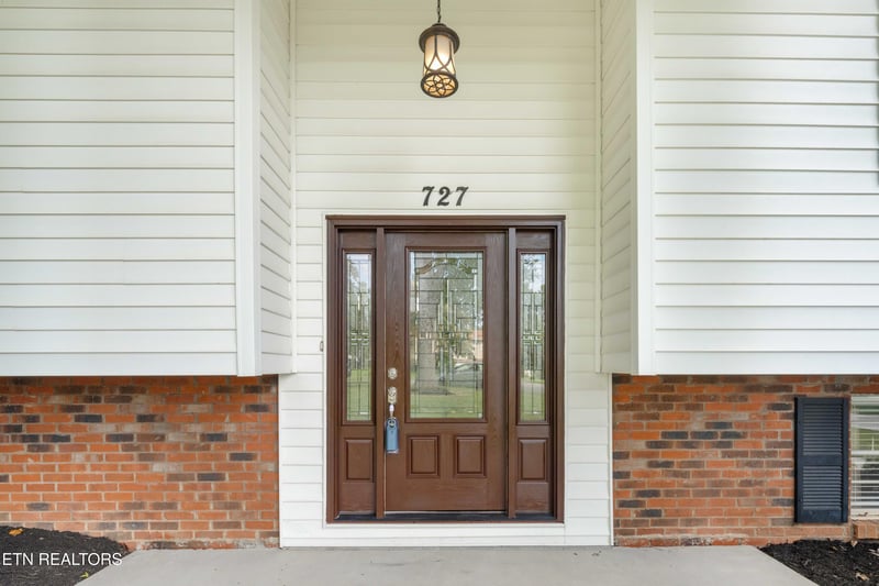 727 Morton Cir, Maryville, TN 37804