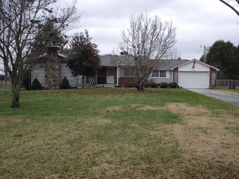 727 Ridge Trail Rd, Kingston, TN 37763