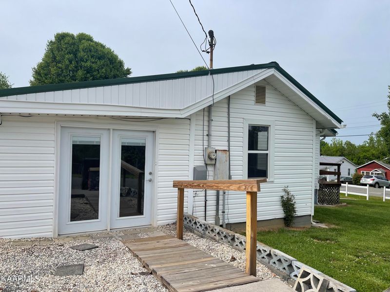 728 Harrison St, Morristown, TN 37813